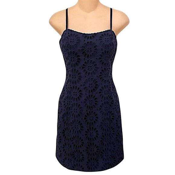Lilly Pulitzer Shelli Eyelet Mini Dress in True Navy NWT - Size 4 - Picture 7 of 9